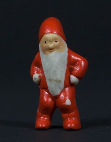 Christmas cake decoration, circa 1950, Hamburg, by Hugo Cordts. Gift of Annette Baier, 1996. CC BY-NC-ND licence. Te Papa (GH004855/51)