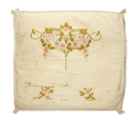 on Embroidered cushion cover, 1916-1919, England. Pauling, William. Gift of Janette Cross in memory of William Wallace Pauling, 2013. Te Papa 