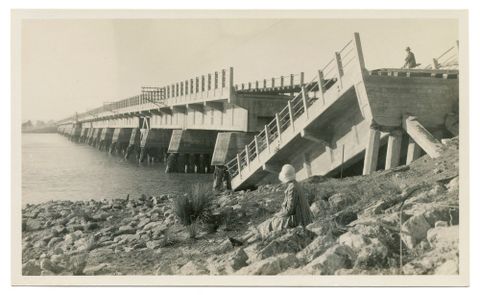 1918 road and rail bridge over the Ahuriri Estuary, Westshore, Napier, circa 1931, Hawke's Bay. Maker unknown. Gift of Mrs J Paterson, date unknown. Te Papa