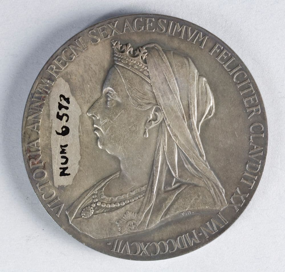 Queen Victoria Diamond Jubilee Medal | Collections Online - Museum