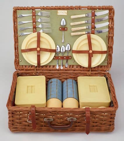 Picnic basket | Collections Online - Museum of New Zealand Te Papa